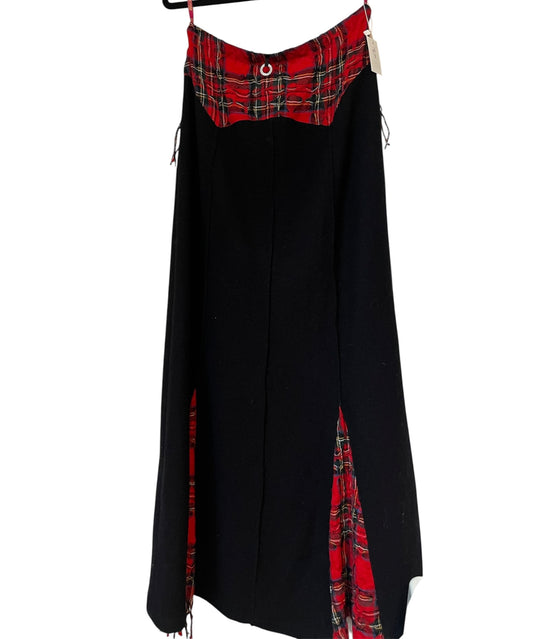 Save the Queen! Wool Skirt