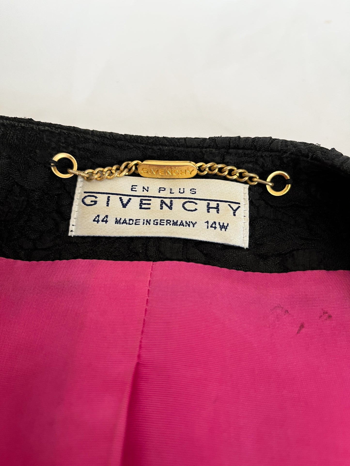 Givenchy En Plus Suit